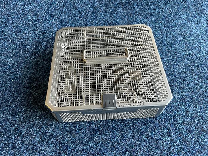 Used Aesculap JF113R Instrument case with lid 255x245x65mm