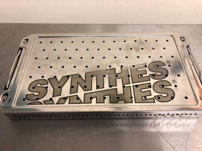 Used Synthes Case DHS/DCS Instruments 681.340